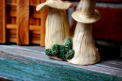 Мухоморы, скульптура из керамики (подсвечник) — изображение 3
