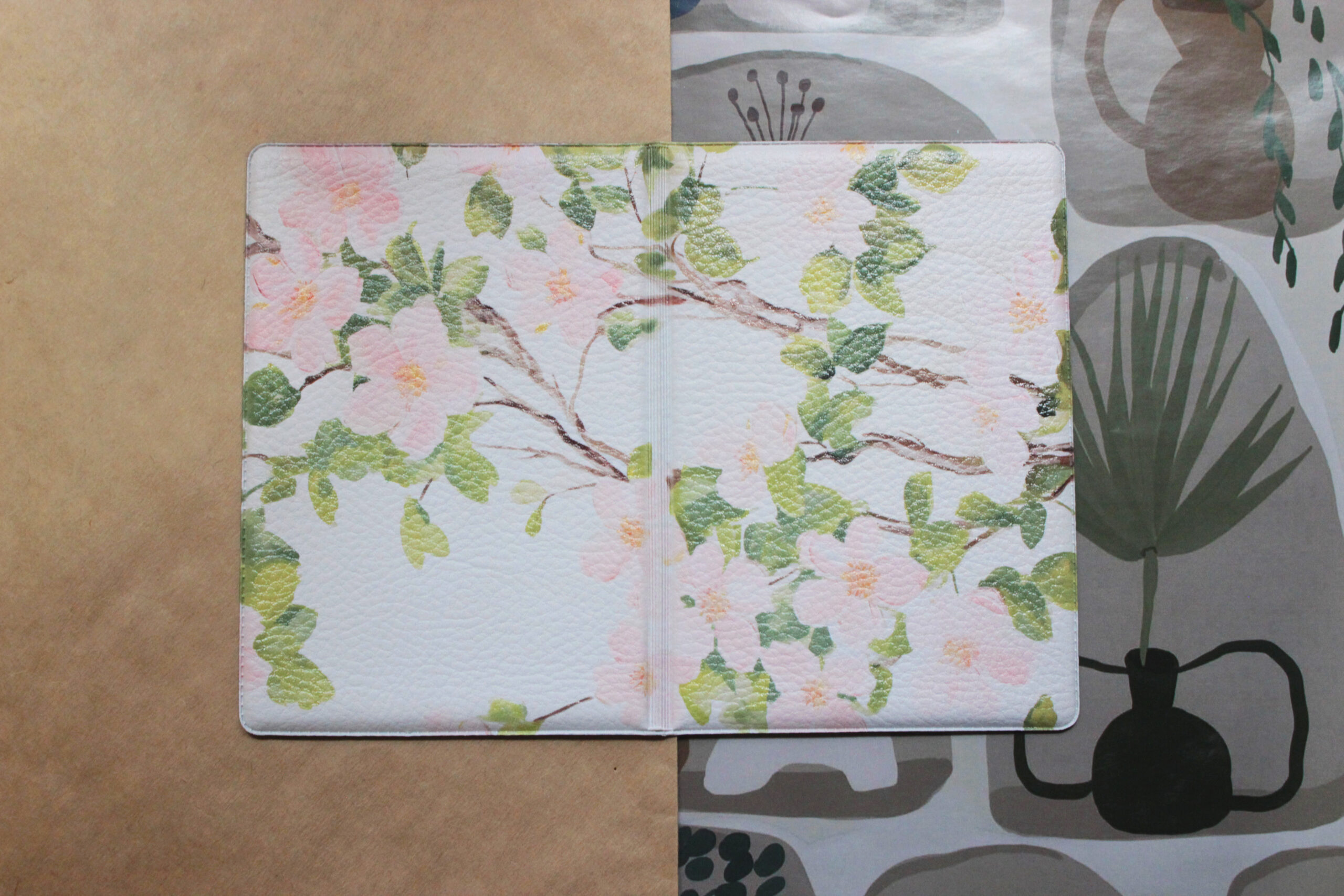 Обложка на паспорт «Сакура» DARI — изображение 2