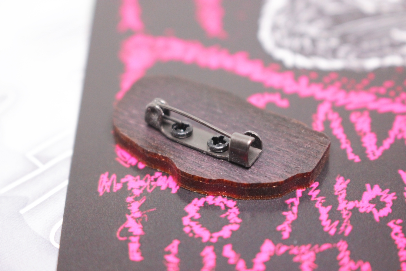 Брошка деревянная “Кот-шавуха” — изображение 3