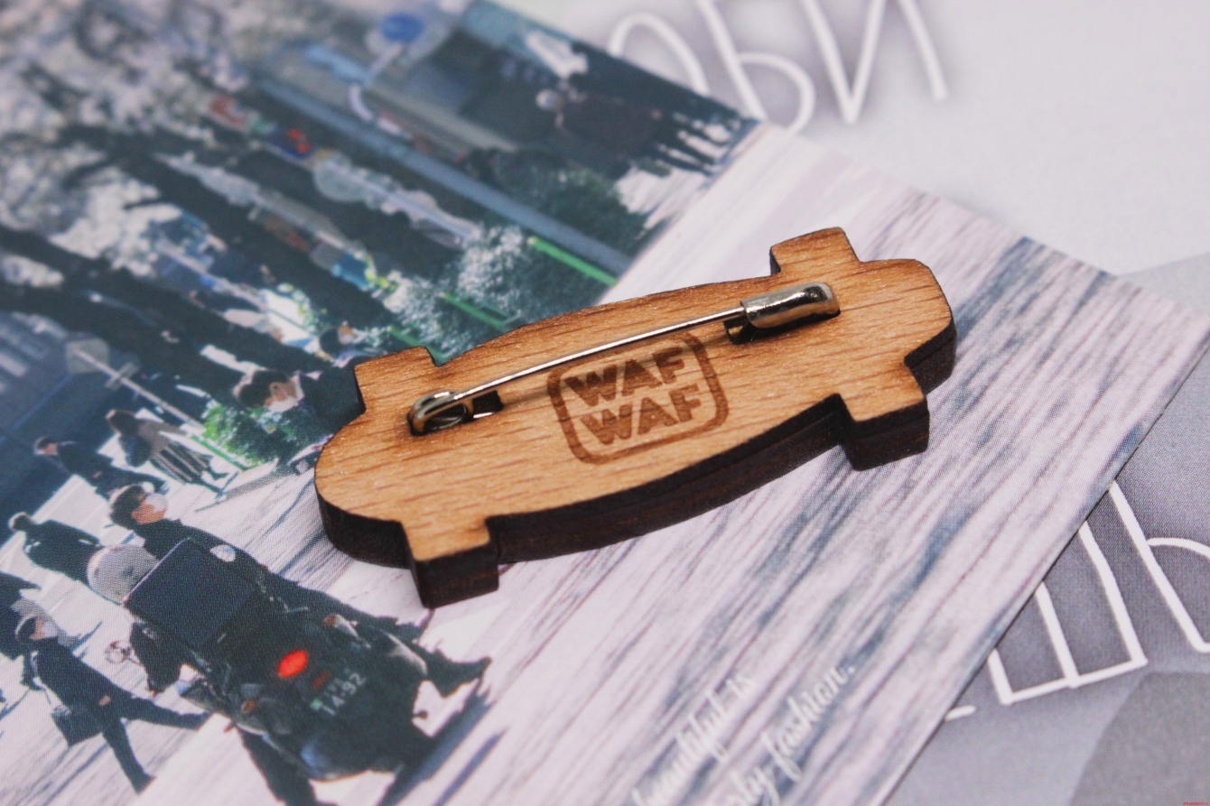 Брошка деревянная “Скейт” — изображение 3