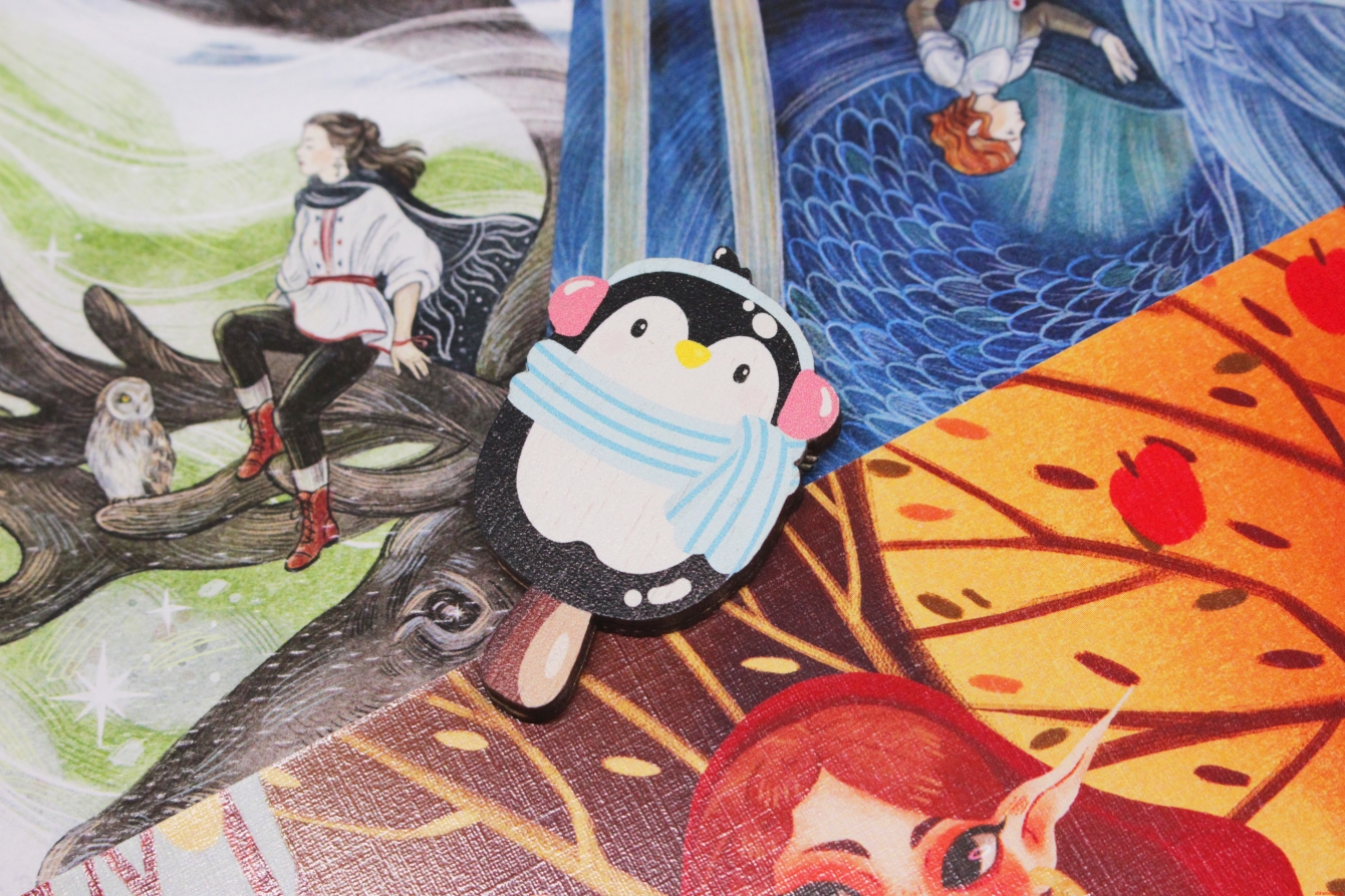 Деревянная брошка "Пингвин-мороженое" — изображение 2