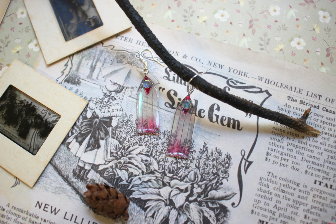 Серьги "Розовые витражи" в технике витраль — изображение 3