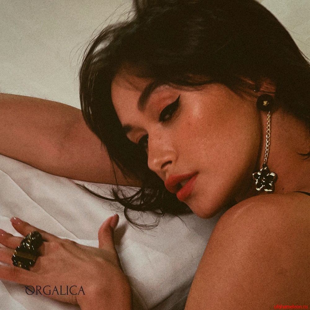 Серьги «Соблазн-цветы» чёрные из оргстекла — изображение 2